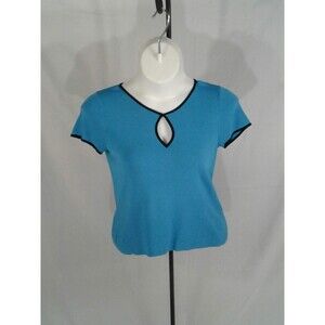 Bright Blue short sleep light sweater w/ Keyhole (L)